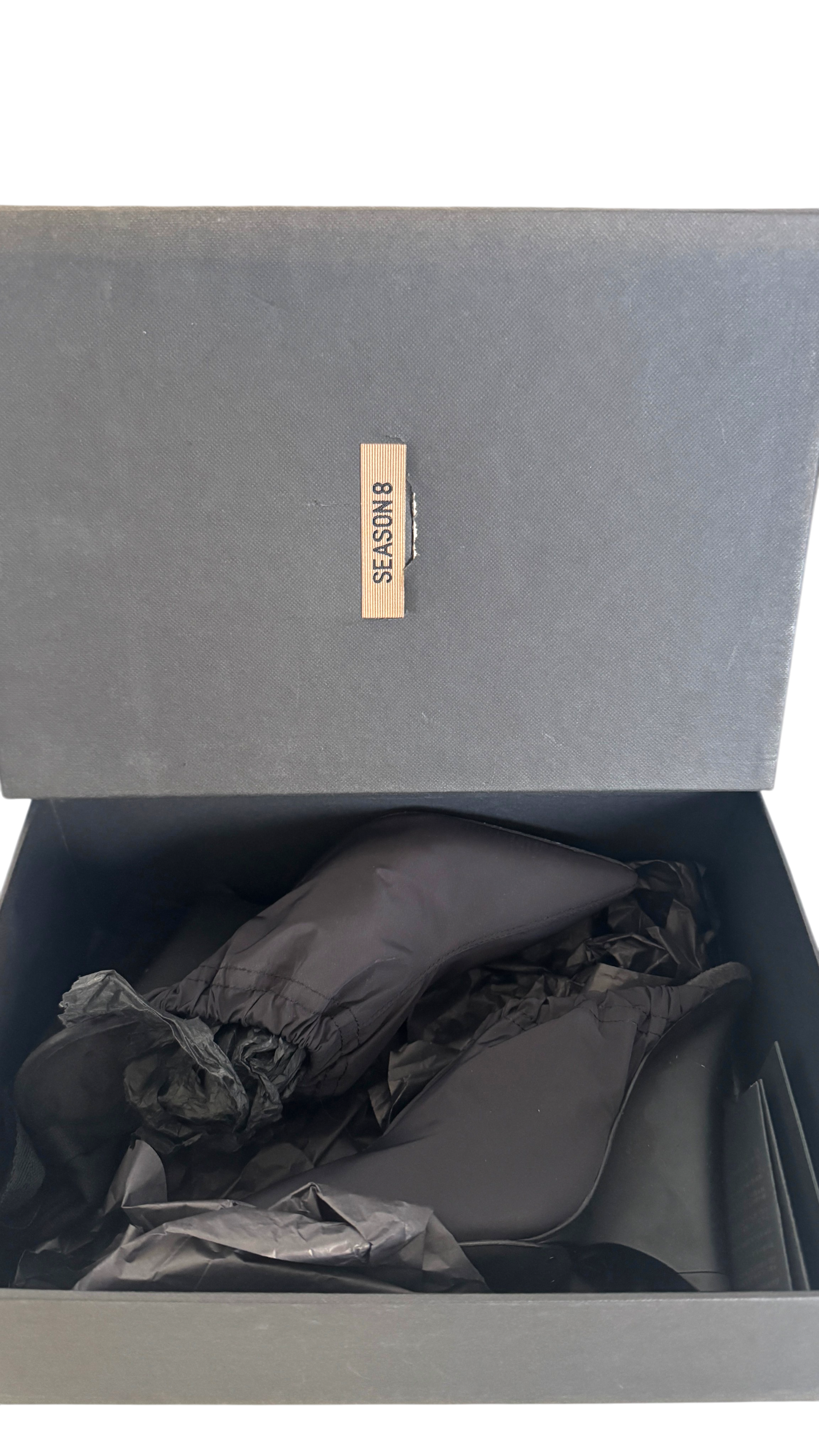 Yeezy Season 8 Pointed Mules Size 37.5