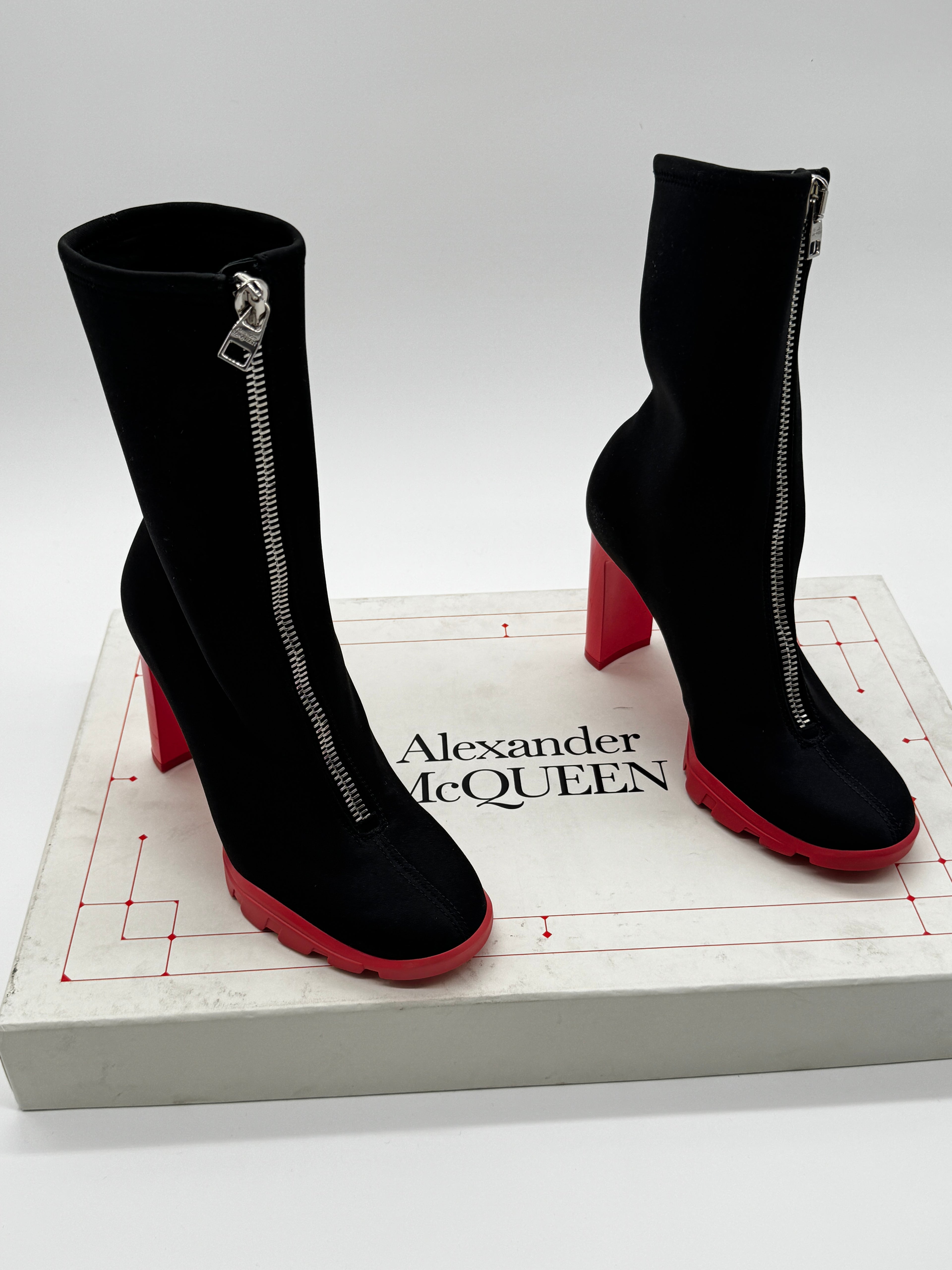 Alexander Mcqueen Scuba 85 Boots Size 4.5 UK